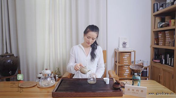 吳垠約茶